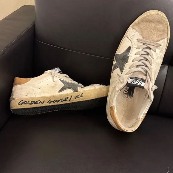 Golden Goose (Used) (Amazing Prince) - Picture 9 of 12